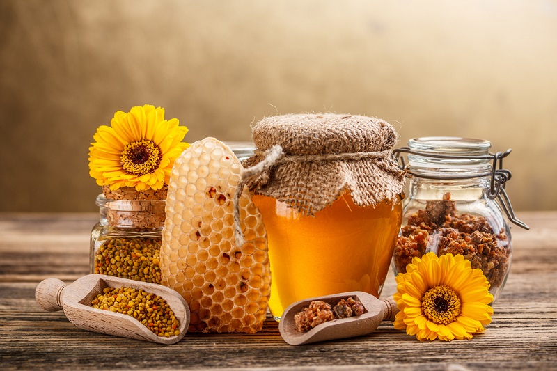 Мёд + семена льна = чистое удовольствие для желудочно-кишечного тракта. Природный источник омега-3.