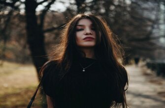 Маленькие хитрости: как вернуть черным вещам былую насыщенность цвета?